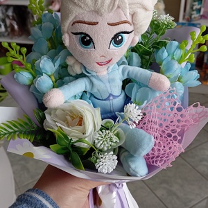Elza Frozen ovis ballagási csokor ajándék plüss  - otthon & életmód - dekoráció - virágdísz és tartó - csokor & virágdísz - Meska.hu