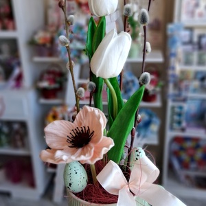 Tavaszi virágos asztaldísz dekoráció virágbox doboz  - otthon & életmód - virágdekoráció - virágdíszek - dekor koszorúk, kopogtatók - Meska.hu