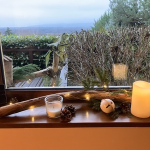 Mini fa dekoráció / Jegesmedve télapó sapkában - karácsony - karácsonyi lakásdekoráció - karácsonyi lakásdíszek - Meska.hu