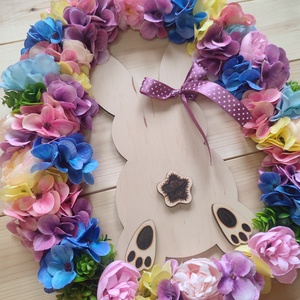 Húsvéti nyuszipopós ajtódísz - Lila és rózsaszín színben  - ünnepi díszek, dekorációk - húsvéti díszek és dekorációk - húsvéti ajtódísz, kopogtató - Meska.hu