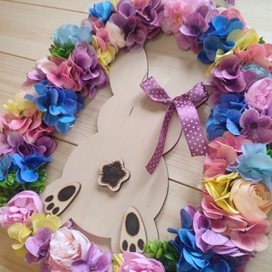 Húsvéti nyuszipopós ajtódísz - Lila és rózsaszín színben  - ünnepi díszek, dekorációk - húsvéti díszek és dekorációk - húsvéti ajtódísz, kopogtató - Meska.hu