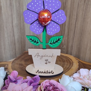 Anyának feliratú anyák napi virág dekoráció, csokival, kézzel festve - Meska.hu