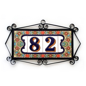 Személyre szabott, rendelésre készülő spanyol kerámia házszám fémkeretben - Flores, 2 számjegy, Otthon & Életmód, Ház & Kert, Házszám, Kerámia, MESKA
