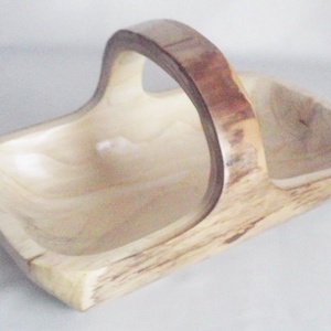 Húsvéti Erdei mese manó gyümölcs fakosár natúr , Ünnepi díszek, dekorációk, Húsvéti díszek és dekorációk, Húsvéti kosár, Famegmunkálás, Szobrászat, MESKA