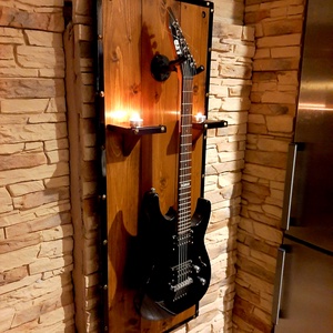 Fali gitártartó - otthon & lakás - dekoráció - fali és függő dekoráció - falra akasztható dekor - Meska.hu