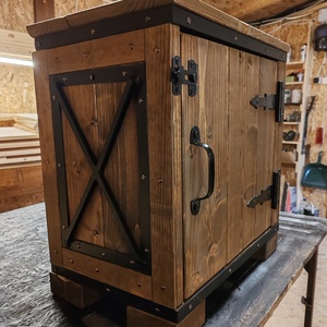 Rusztikus éjjeliszekrény  - otthon & életmód - bútor - szekrény - Meska.hu