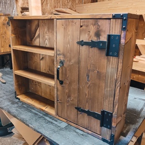 Rusztikus fali szekrény - Meska.hu