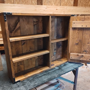 Rusztikus fali szekrény - otthon & életmód - bútor - szekrény - Meska.hu