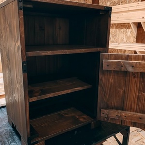 Rusztikus Loft Éjjeliszekrény - Wenge színű, tömörfa kisasztal - otthon & életmód - bútor - szekrény - Meska.hu