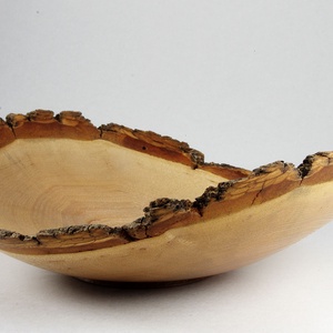 Magas kőris - Egyedi, kézműves kínálótál kőrisfából - otthon & életmód - dekoráció - asztal és polc dekoráció - asztaldísz - Meska.hu