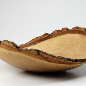 Magas kőris - Egyedi, kézműves kínálótál kőrisfából - otthon & életmód - dekoráció - asztal és polc dekoráció - asztaldísz - Meska.hu