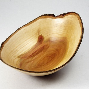 Kis barátom - Egyedi, kézműves kínálótál szilvafából - otthon & életmód - dekoráció - asztal és polc dekoráció - asztaldísz - Meska.hu