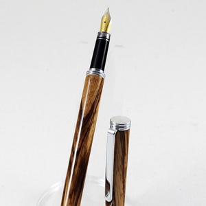 Zebránó - Egyedi kézműves töltőtoll - otthon & életmód - papír, írószer - ceruza & toll - Meska.hu