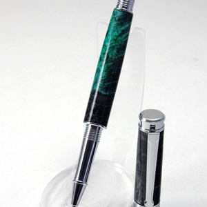 Zöld és fekete - Egyedi kézműves golyóstoll - otthon & életmód - papír, írószer - ceruza & toll - Meska.hu