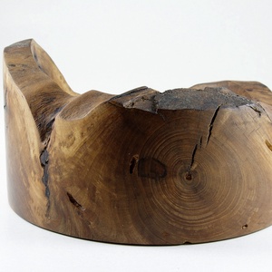 Süsü - Egyedi kézműves kínálótál diófából - otthon & életmód - konyhafelszerelés, tálalás - tálalás - kínálótál - Meska.hu