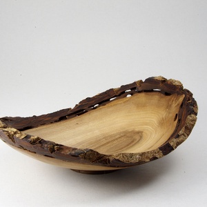 Öregem - Egyedi, kézműves karéjtál diófából - Meska.hu