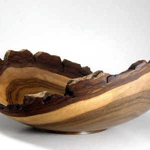 A Király - Egyedi, kézműves kínálótál diófából - otthon & életmód - konyhafelszerelés, tálalás - tálalás - kínálótál - Meska.hu