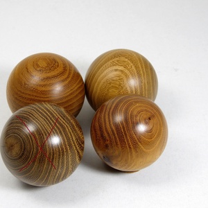 Talp és tenyér masszírozó golyó - Egyedi, kézműves termék - szépségápolás - testápolás - kéz- és lábápolás - Meska.hu