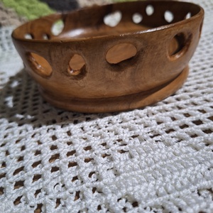 Egyedi, faragott fatál - otthon & életmód - konyhafelszerelés, tálalás - tálalás - kínálótál - Meska.hu