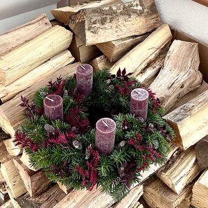 Adventi koszorú friss zöldekkel - Meska.hu