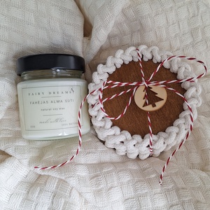 Ajándékcsomag - szója gyertya és horgolt poháralátétek - Meska.hu