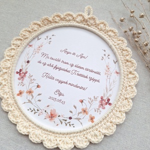 Szülőköszöntő horgolt kép - krém szín, réti virágos - esküvő - emlék & ajándék - szülőköszöntő ajándék - Meska.hu
