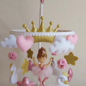 Rózsaszín álom balerinás, hattyús kiságyforgó kislánynak - Pink Crib Mobile for girl with swan and balerina  , Játék & Sport, 3 éves kor alattiaknak, Kiságyforgó, Hímzés, Varrás, MESKA