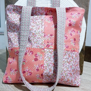 Virágos patchwork táska - táska & tok - kézitáska & válltáska - válltáska - Meska.hu