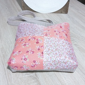 Virágos patchwork táska - táska & tok - kézitáska & válltáska - válltáska - Meska.hu