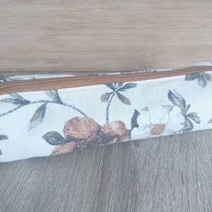 Őszi rózsa mintás tolltartó - táska & tok - neszesszer - Meska.hu Őszi rózsa mintás tolltartó - táska & tok - neszesszer - Meska.hu