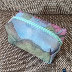 Cica a virágos kertben nagy méretű kozmetikai táska - táska & tok - neszesszer - Meska.hu