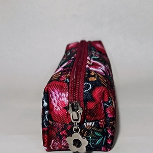 Virágos tolltartó  - otthon & életmód - papír, írószer - tolltartó & ceruzatekercs - Meska.hu Virágos tolltartó  - otthon & életmód - papír, írószer - tolltartó & ceruzatekercs - Meska.hu