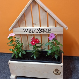 Házikós balkon tartó welcome felirattal , Otthon & Életmód, Ház & Kert, Virágláda, balkonláda, Famegmunkálás, Festészet, MESKA