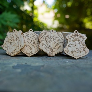 Harry Potter, Roxforti házak fa ékszer, pendant - Meska.hu