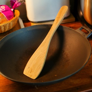 Fakanál, wok forgatólapát - Meska.hu