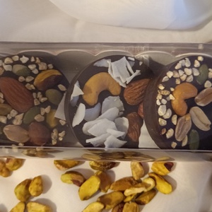 Almond oreo chocolate mini box, Élelmiszer, Édesség, , MESKA