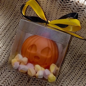 Halloween belga kézműves forró csoki bomba - élelmiszer - édesség - Meska.hu