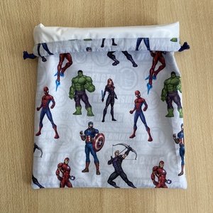 Marvel piknik, uzsonnás tasak, zsemletartó, kiflis zsák, pamutvászon frissentartó PUL béléssel - táska & tok - uzsonna- & ebéd tartó - ebéd tasak, doboz - Meska.hu