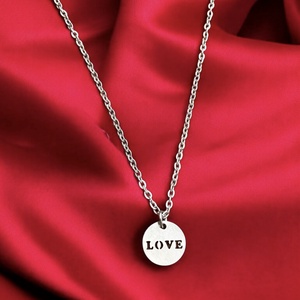 LOVE nemesacél nyaklánc - Valentin-nap - ékszer - nyaklánc - medálos nyaklánc - Meska.hu
