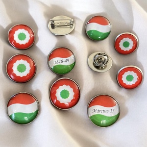 Kokárda, magyar zászlós kitűző, nemzetiszín, nemesacél - ékszer - kitűző és bross - kitűző - Meska.hu