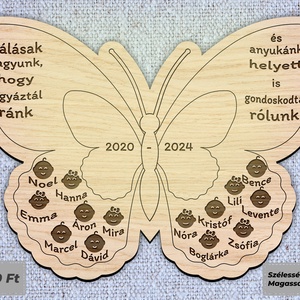 Pillangós kistábla, Ballagási ajándék óvónéniknek/ dadusnéniknek , Otthon & Életmód, Dekoráció, Fali és függő dekoráció, Falra akasztható dekor, Gravírozás, pirográfia, MESKA