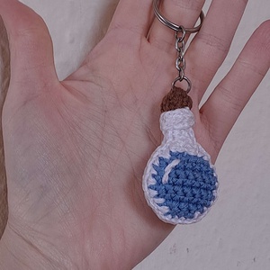 Horgolt bájitalos kulcstartó (health potion és mana potion) - táska & tok - kulcstartó & táskadísz - kulcstartó - Meska.hu