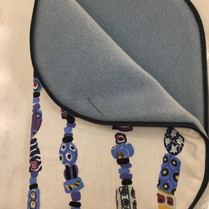 CUCCOLÓ, gyöngyfűzéshez való alátét ,/bead pad/ zárható, cippzáras - kellékek & szerszámok - gyöngyfűzés kellékek - egyéb alkatrész - Meska.hu