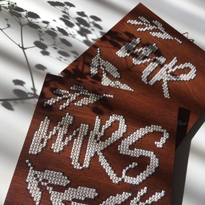 Mr és Mrs - esküvő - dekoráció - tábla & jelzés - Meska.hu