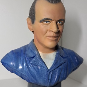 A bárányok hallgatnak, Dr. Hannibal Lecter mellszobor/figura - művészet - makett, modell - Meska.hu