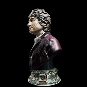 Gyűrűk Ura Hobbit Bilbo Baggings mellszobor - otthon & életmód - dekoráció - asztal és polc dekoráció - könyvszobor - Meska.hu