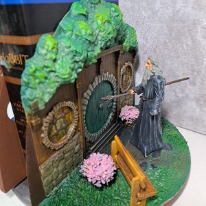 Gyűrűk Ura/Hobbit Bilbo és Gandalf könyvkuckó, könyvtámasz/figura - otthon & életmód - dekoráció - asztal és polc dekoráció - könyvtámasz - Meska.hu