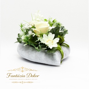 Elegáns fehér virágkompozíció kerámia kaspóban � letisztult kézműves asztaldísz, Otthon & Életmód, Dekoráció, Asztal és polc dekoráció, Asztaldísz, , MESKA