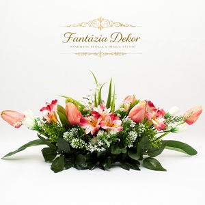 Elegáns tavaszi asztaldísz barack és fehér virágokkal � modern, kézzel készített dekor, Otthon & Életmód, Dekoráció, Asztal és polc dekoráció, Asztaldísz, Virágkötés, MESKA