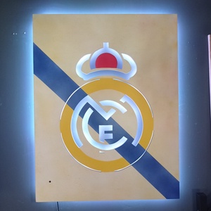 Real Madrid logo, világító falikép - otthon & életmód - dekoráció - kép & falikép - fából készült kép - Meska.hu